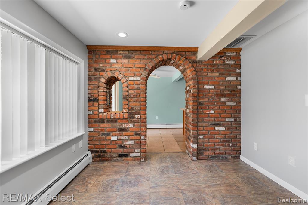 16172 Crest Drive, Linden, MI 48451 — Photo 23