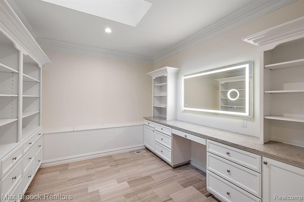 47900 W Nine Mile Road, Novi, MI — Photo 30