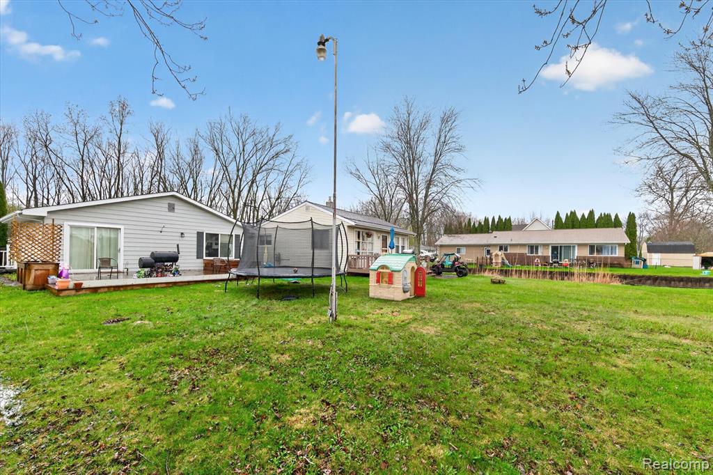 433 Walnut Drive, East China, MI — Photo 31