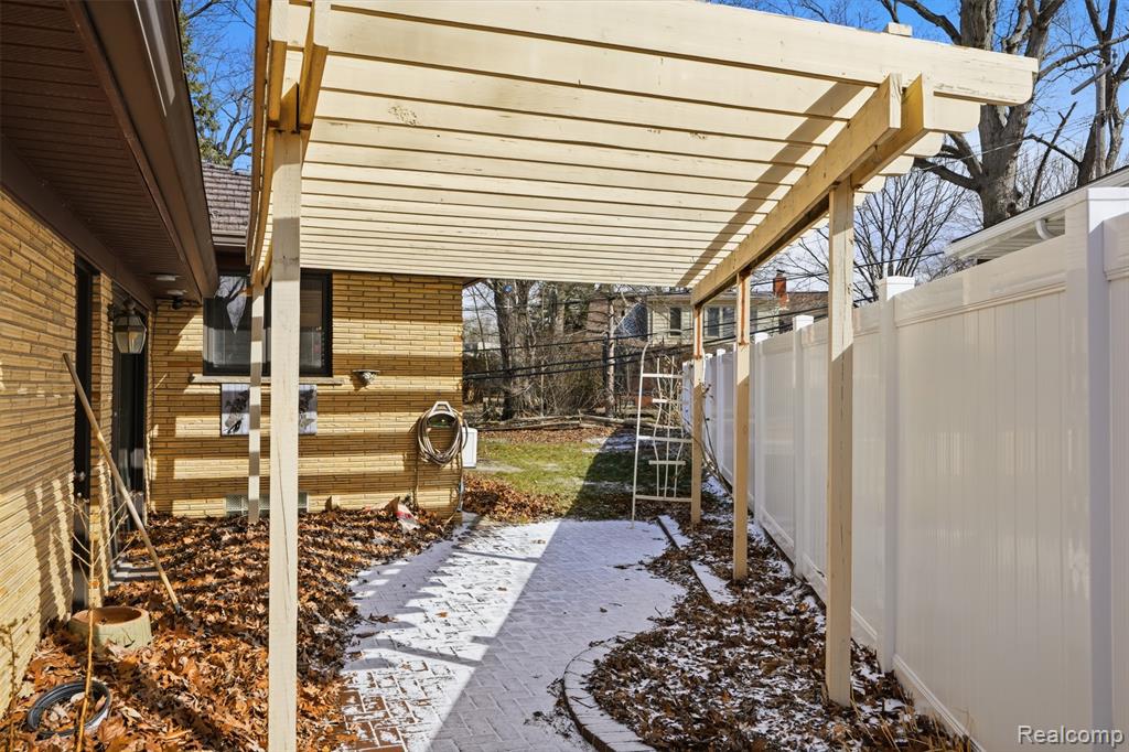 6006 Rosetta Street, Dearborn Heights, MI 48127 — Photo 31