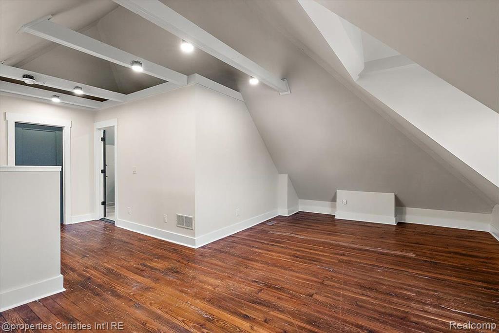 2579 Townsend Street, Detroit, MI 48214 — Photo 18