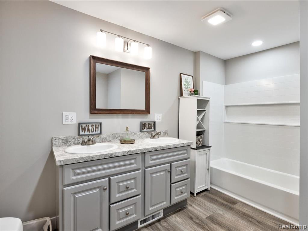 35930 Washington Street, Richmond, MI 48062 — Photo 14