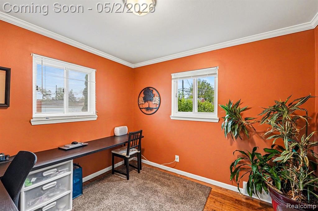 32533 Cambridge Street, Garden City, MI — Photo 12