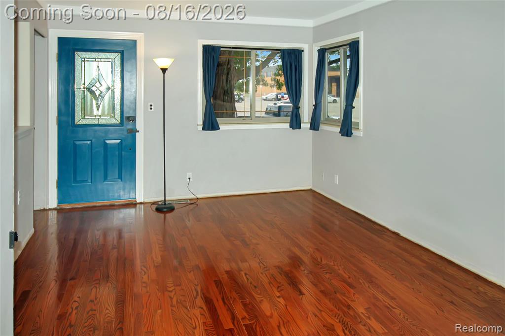 Photo 3