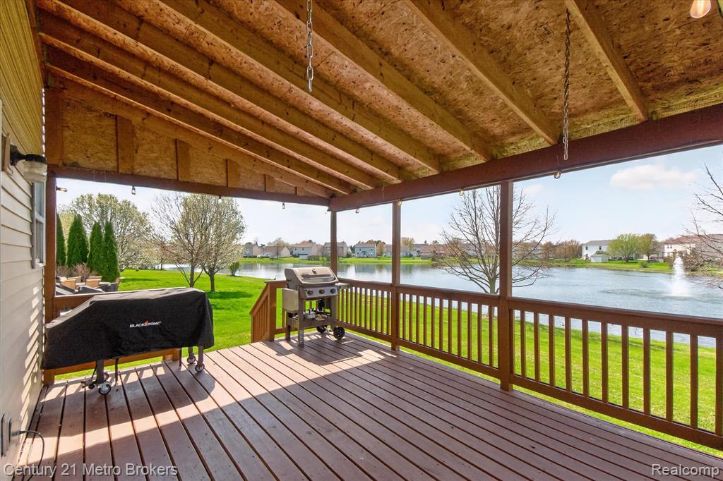 3324 Pine Run Drive, Swartz Creek, MI 48473 — Photo 40