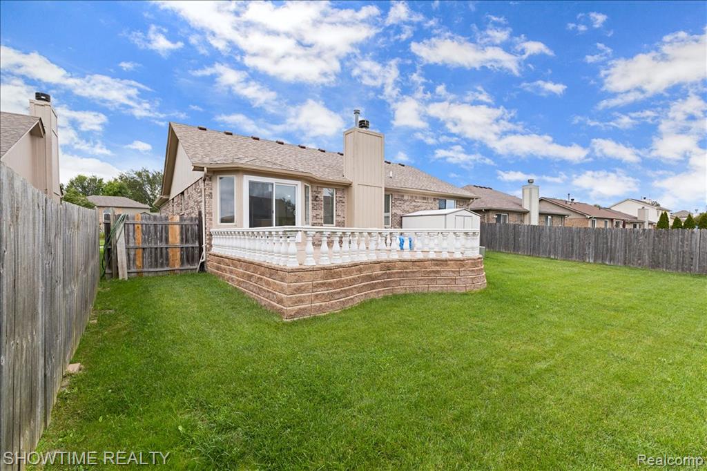 46132 Royal Drive, Chesterfield, MI — Photo 40