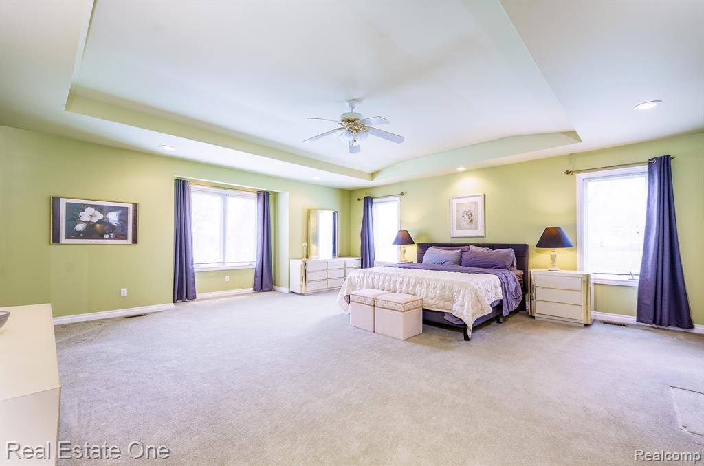 9243 Sherwood Drive, Davisburg, MI 48350 — Photo 25