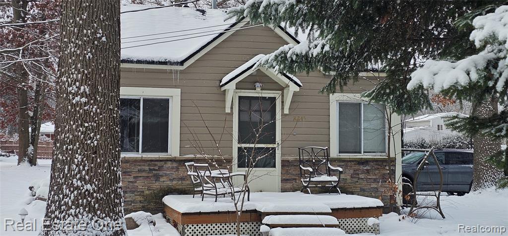 8845 Orrick Street, Commerce Twp, MI 48382 — Photo 15