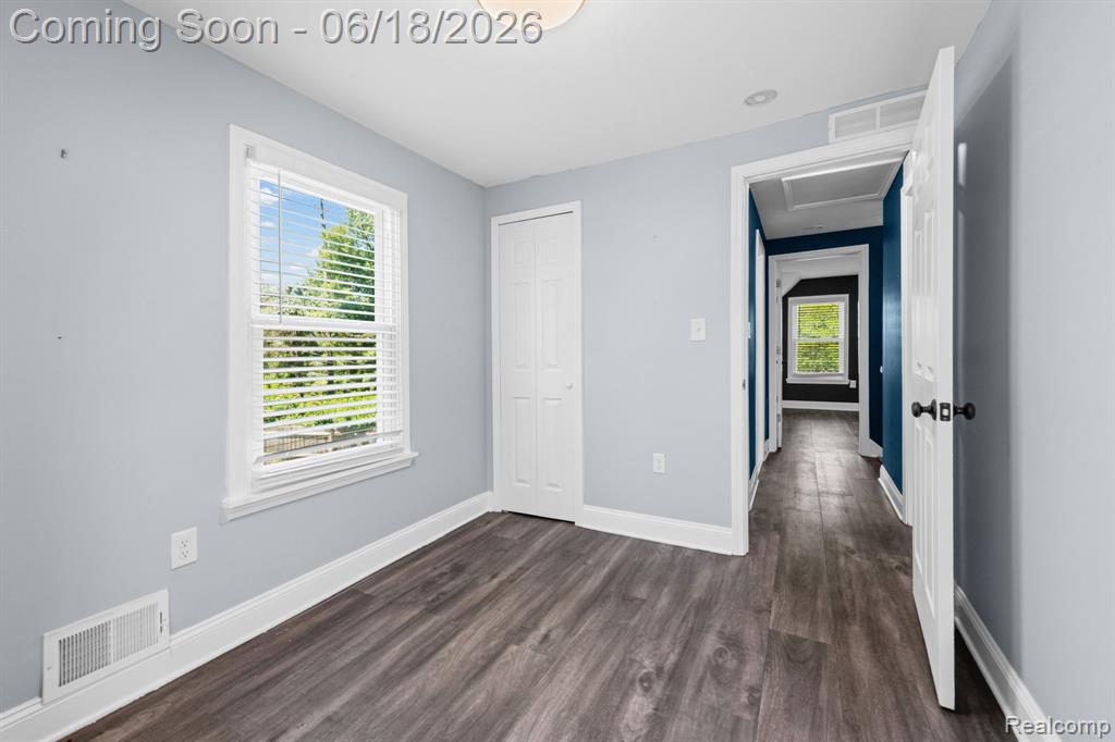 4303 N Verona Circle, Royal Oak, MI 48073 — Photo 22