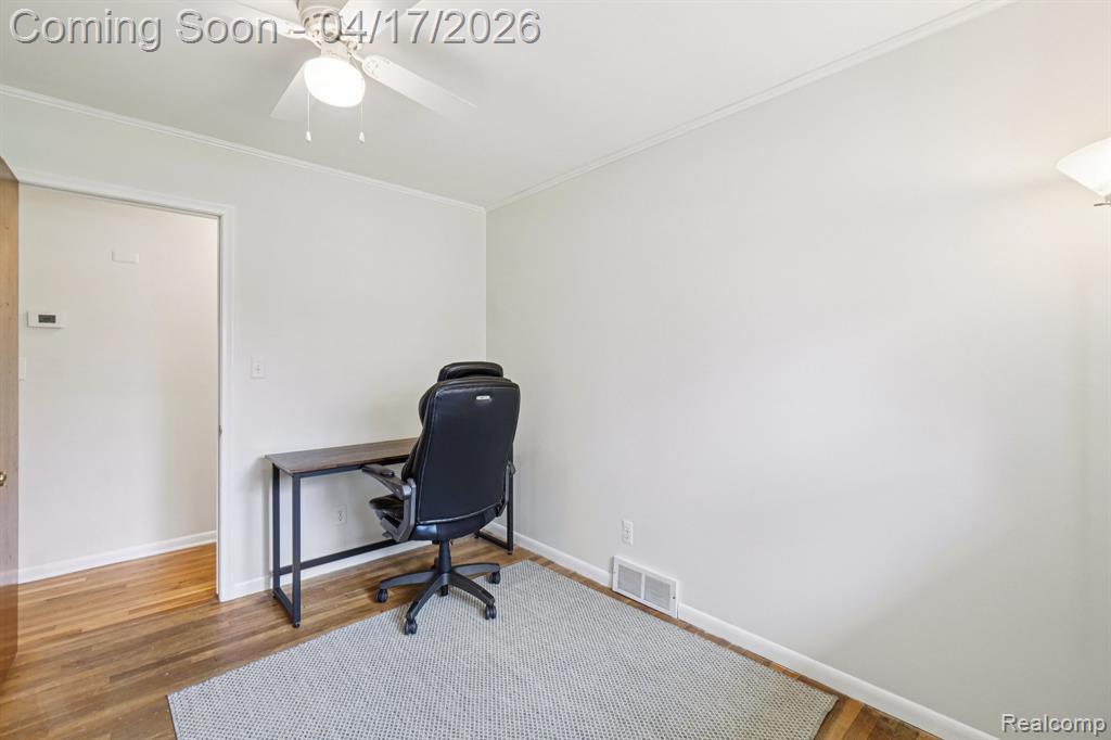 2385 Keith Road, West Bloomfield, MI 48324 — Photo 16