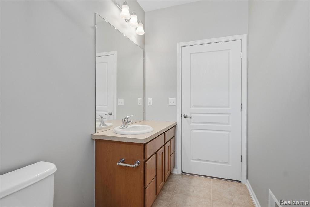 9370 Sand Hill Drive, Grand Blanc, MI 48439 — Photo 21