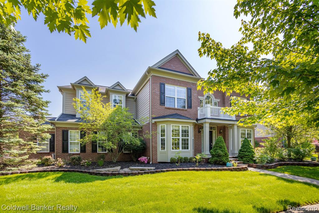 50154 BLACK HORSE Lane SW, Canton, MI 48188 — front exterior