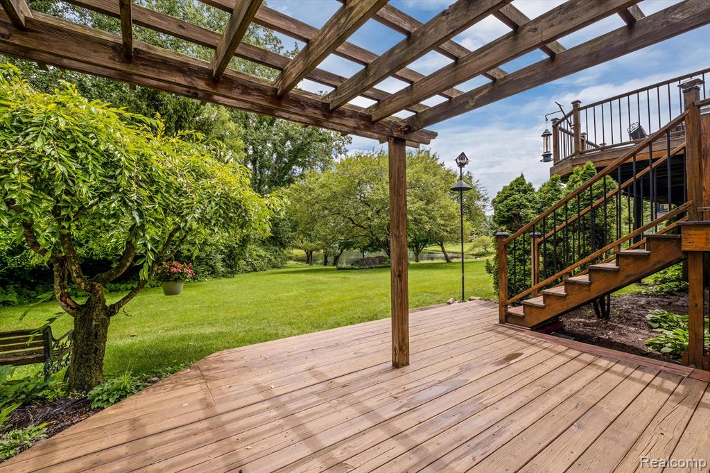 719 TEN POINT Drive, Rochester Hills, MI 48309 — Photo 7