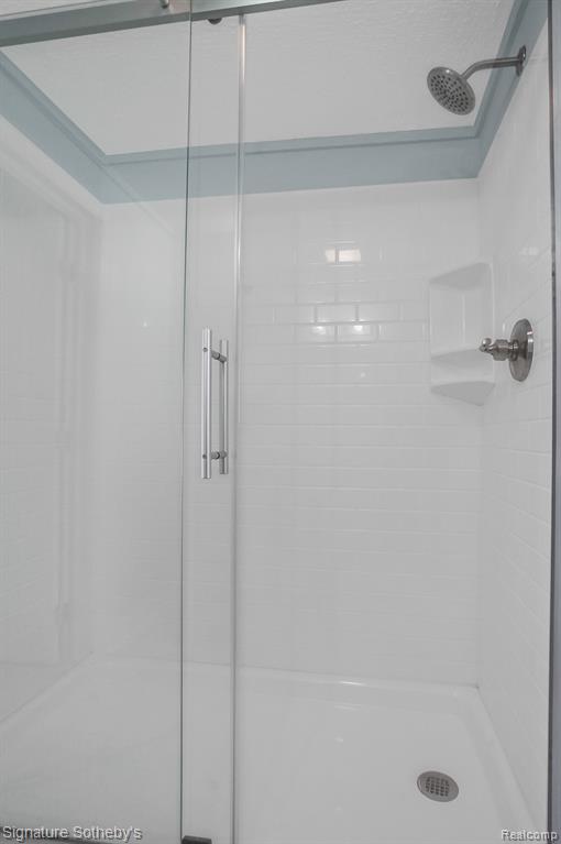 8041 GRAND RIVER Road, Brighton, MI 48114 — Photo 14