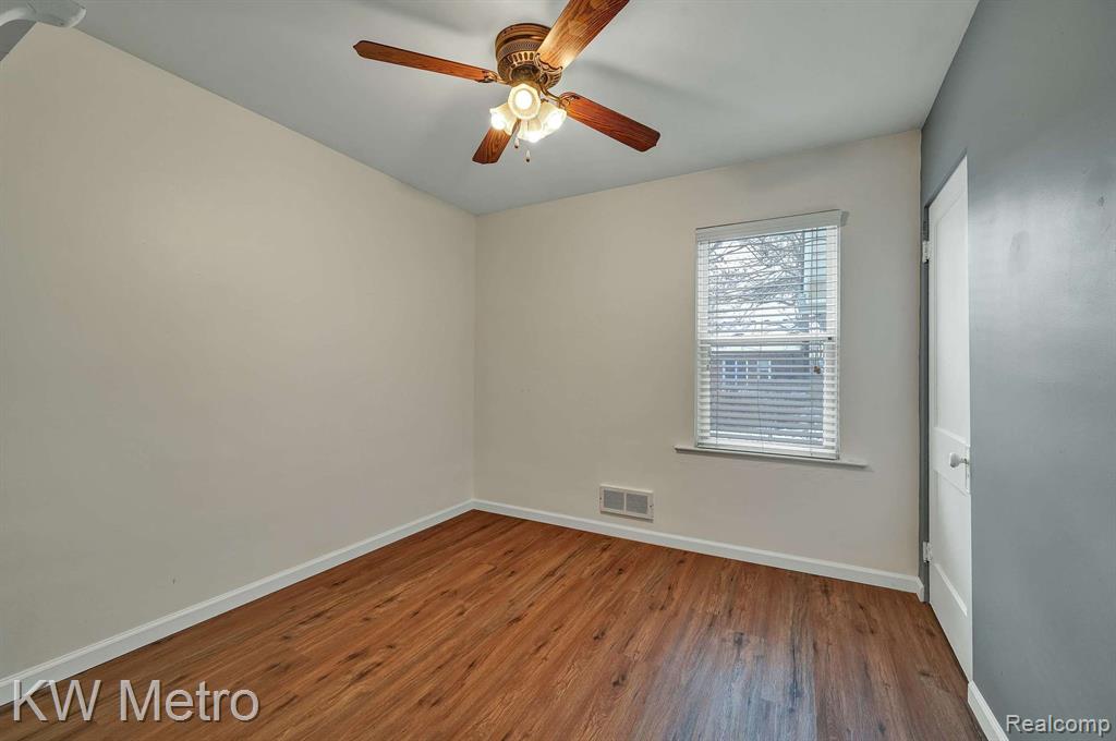 580 CAMDEN Street, Ferndale, MI 48220 — Photo 25