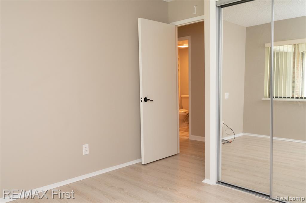 17865 University Park Drive, Livonia, MI 48152 — Photo 60