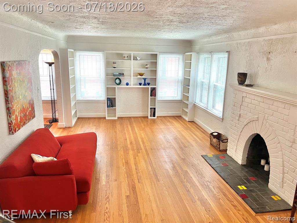774 W Oakridge Street, Ferndale, MI 48220 — Photo 9