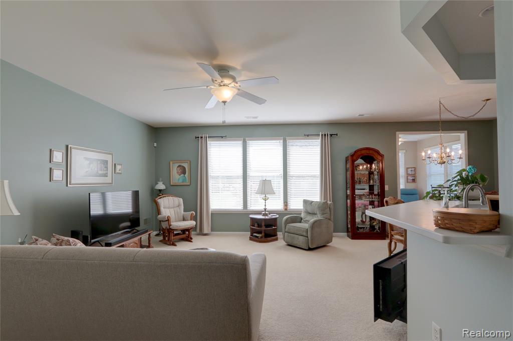 26489 Higgins Way, Flat Rock, MI 48134 — Photo 8