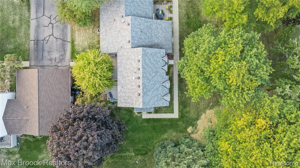2846 Bombridge Court, Ann Arbor, MI 48104 — Photo 54