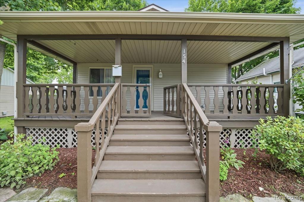154 East Street, Oxford, MI 48371 — Photo 2