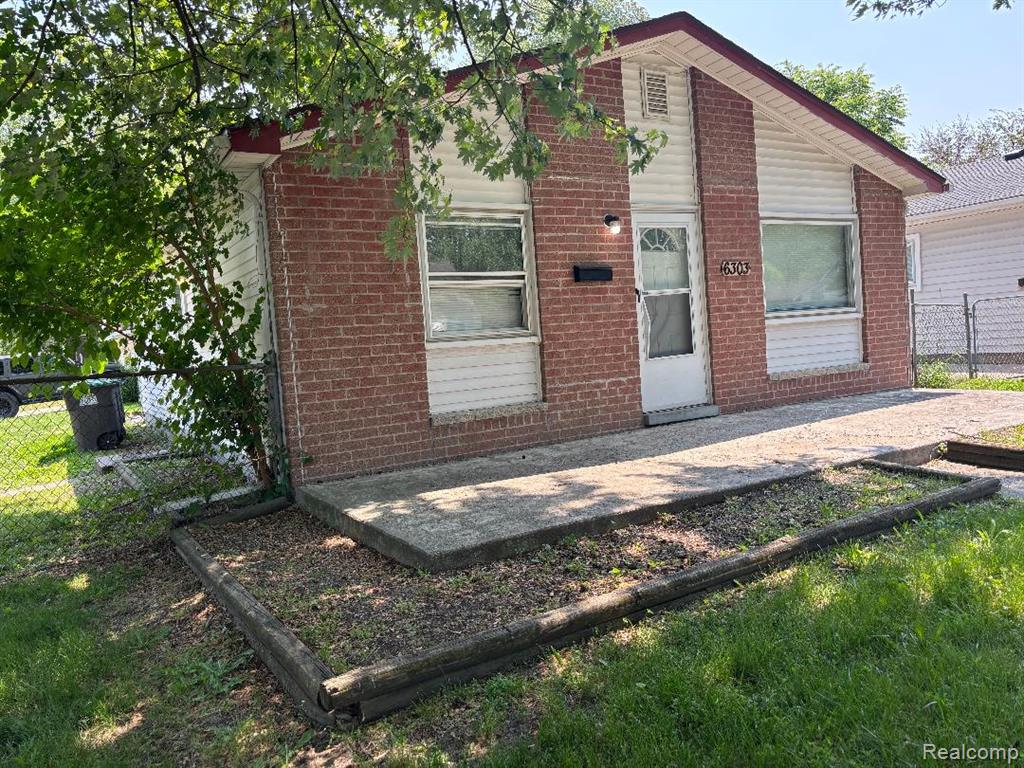 6303 Duncan Street, Taylor, MI 48180 — front exterior
