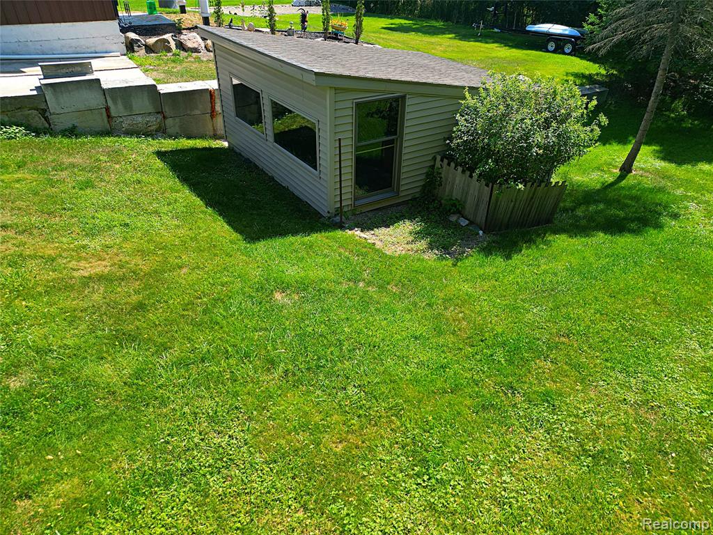 412 E Shore Drive, Whitmore Lake, MI 48189 — Photo 46