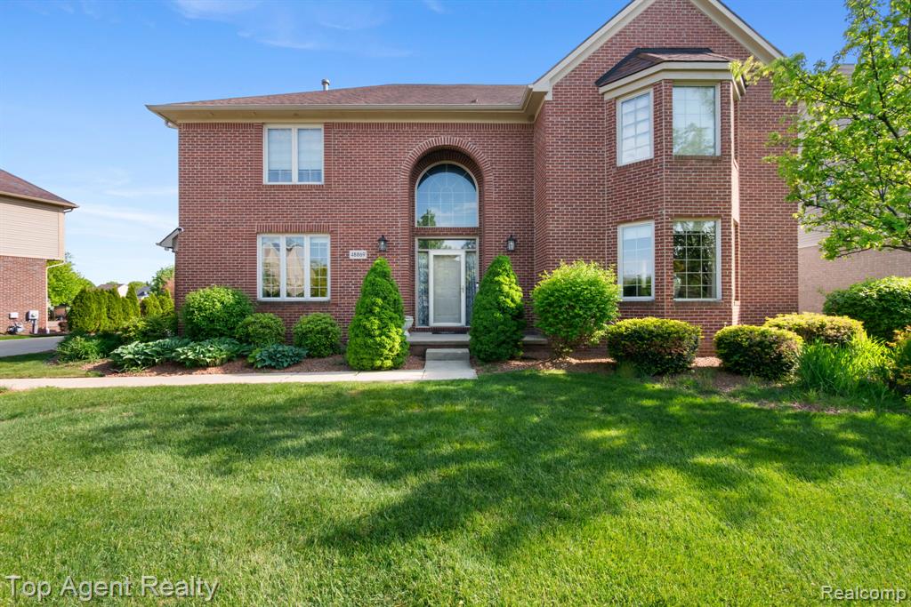 48869 Woodson Way, Canton, MI 48187 — Photo 2