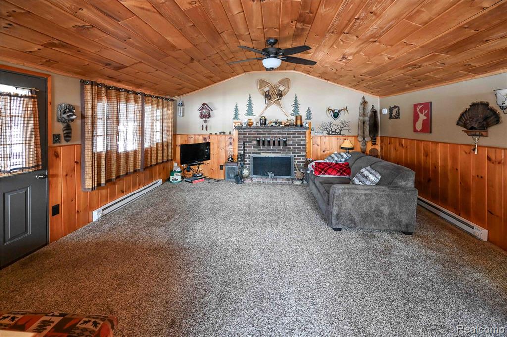 4712 Poplar Drive, Harrison, MI 48625 — Photo 29