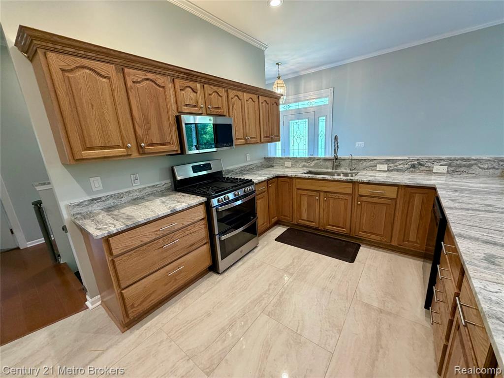 5484 Wakefield Road, Grand Blanc, MI 48439 — Photo 15