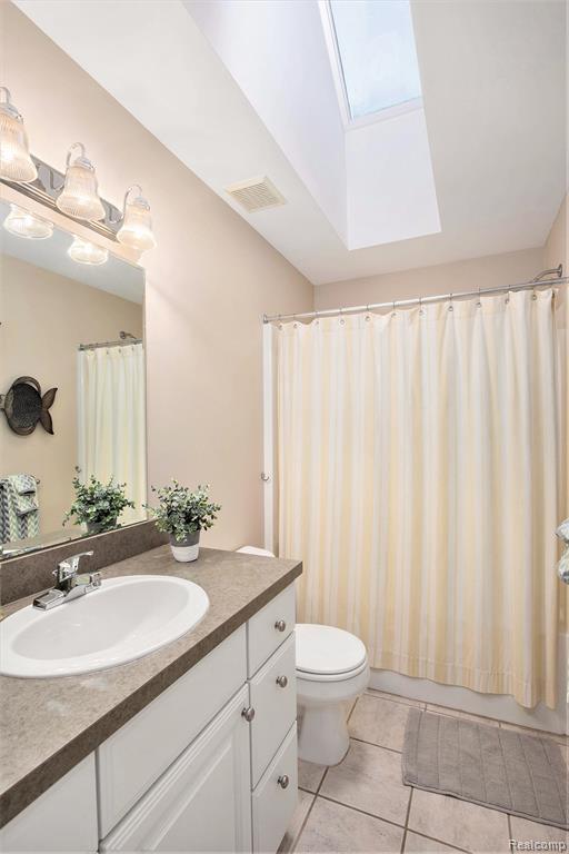3677 Wedgewood Drive, Lapeer, MI 48446 — Photo 15