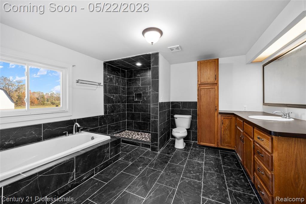 7359 Saint Clair Hwy Highway, China, MI — Photo 37