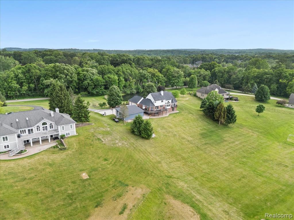 2160 W Buell Rd, Oakland, MI — Photo 40
