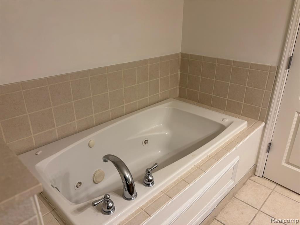 44700 Heather Lane, 19, Canton, MI 48187 — Photo 15