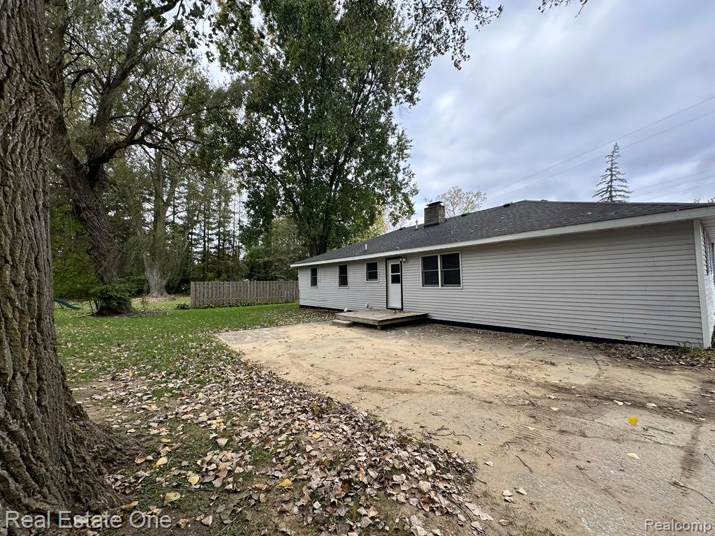 7025 Coldwater Road, Flushing, MI 48433 — Photo 24