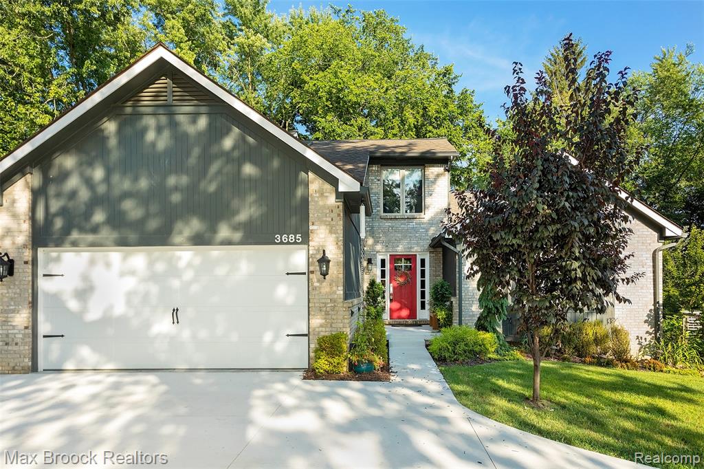 3685 Sunset Boulevard, Orchard Lake Village, MI 48324 — Photo 2