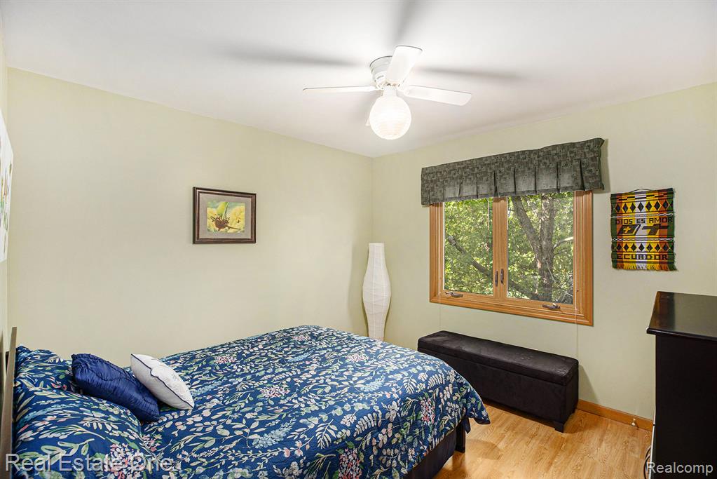 5208 Crowfoot Drive, Troy, MI 48085 — Photo 18