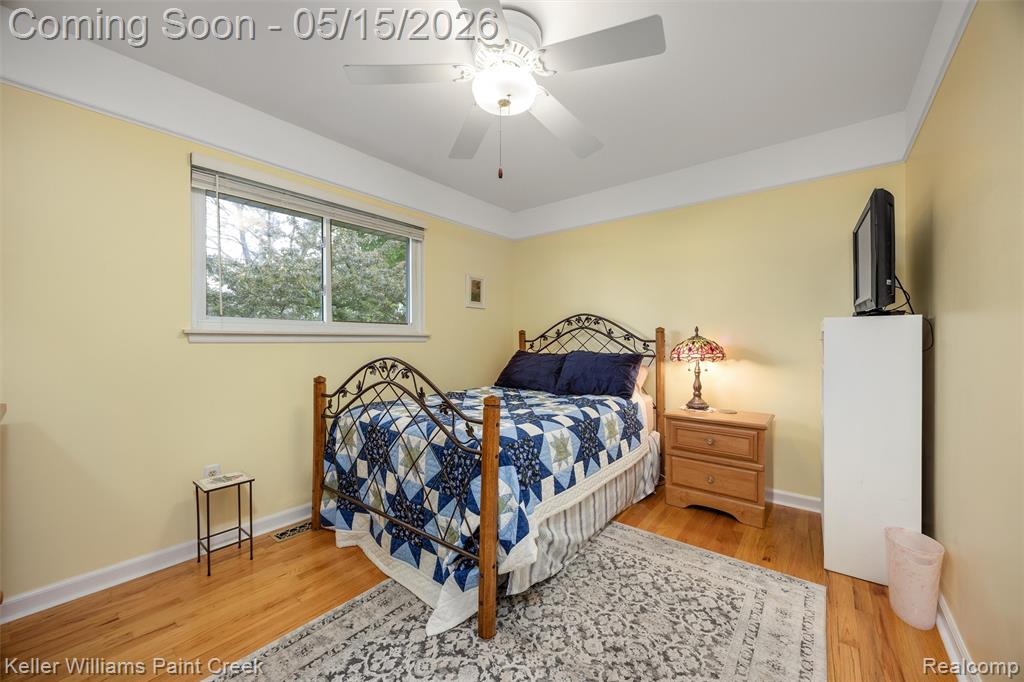 410 N Batchewana Street, Clawson, MI — Photo 17