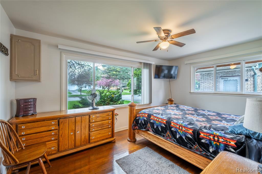 1316 Coolidge Avenue, Saginaw, MI 48638 — Photo 17