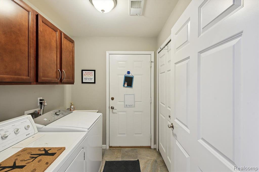 36062 ABBEY Drive, Westland, MI — Photo 25