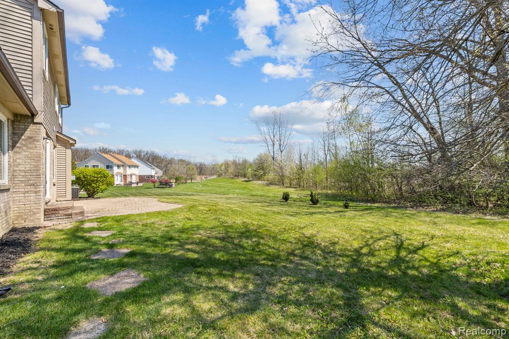 43529 S Timberview Drive, Van Buren, MI 48111 — Photo 29