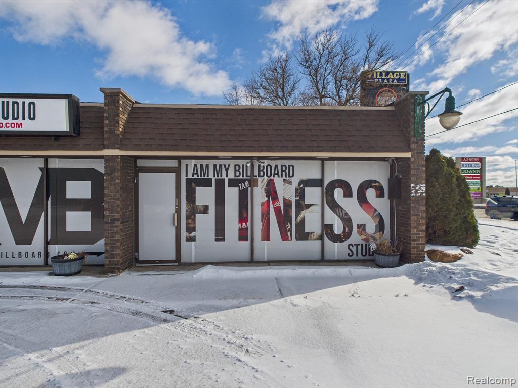 4067 E Court Street, Burton, MI 48509 — Photo 5