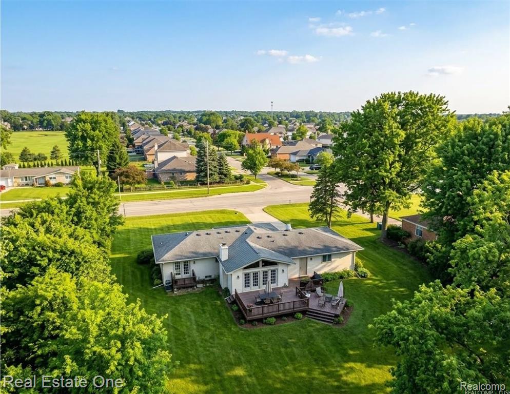 50500 Card Road, Macomb, MI 48044 — Photo 2