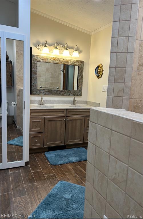 5740 Iroquois Drive, Howell, MI 48843 — Photo 7