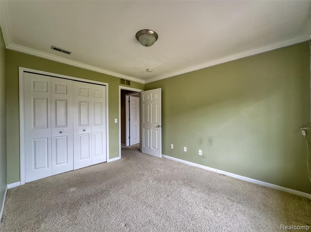 53274 Providence Drive W, Utica, MI 48316 — Photo 9