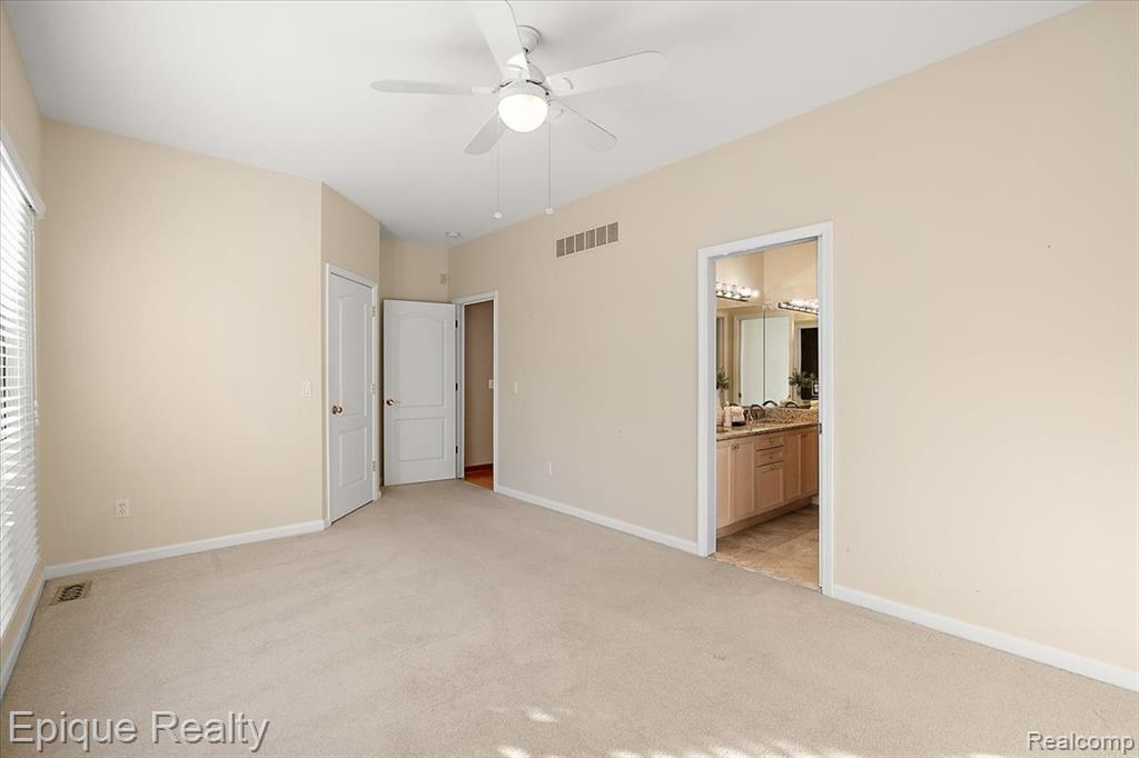 374 Oakbridge Drive, Oakland, MI 48306 — Photo 47