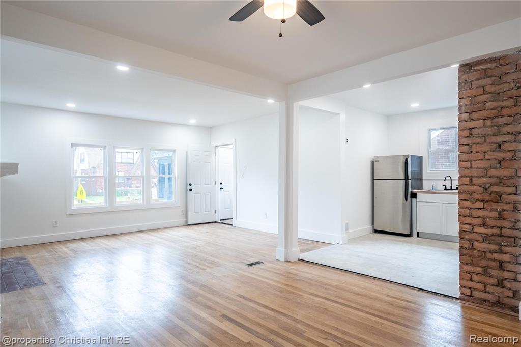 4373-4375 Balfour Road, Detroit, MI 48224 — Photo 12