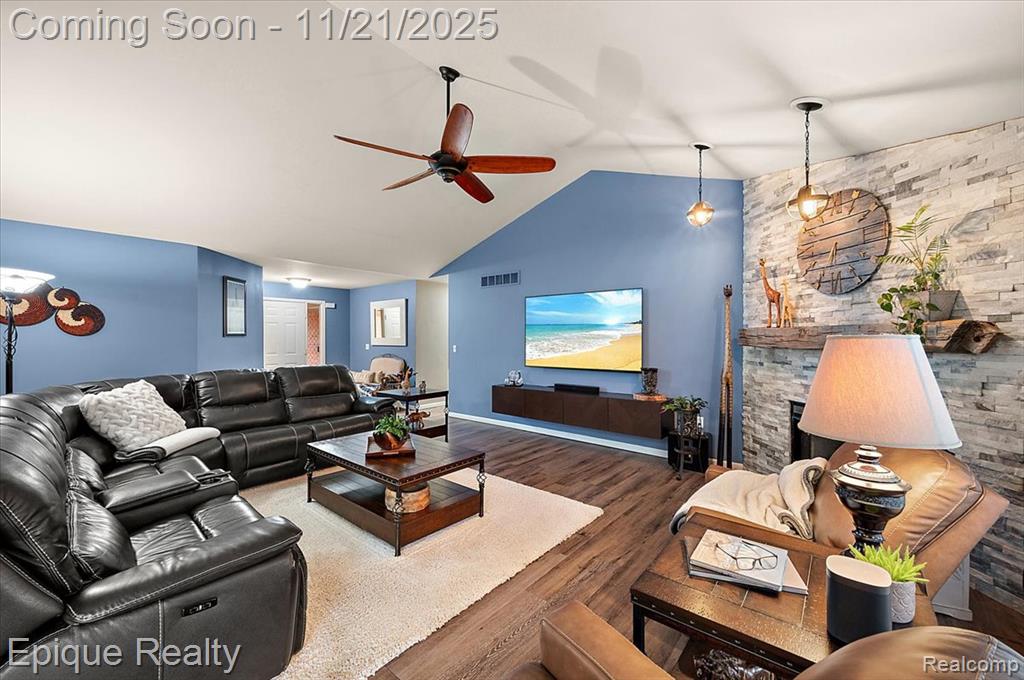 48309 Tecumseh Drive, Macomb, MI 48044 — Photo 33
