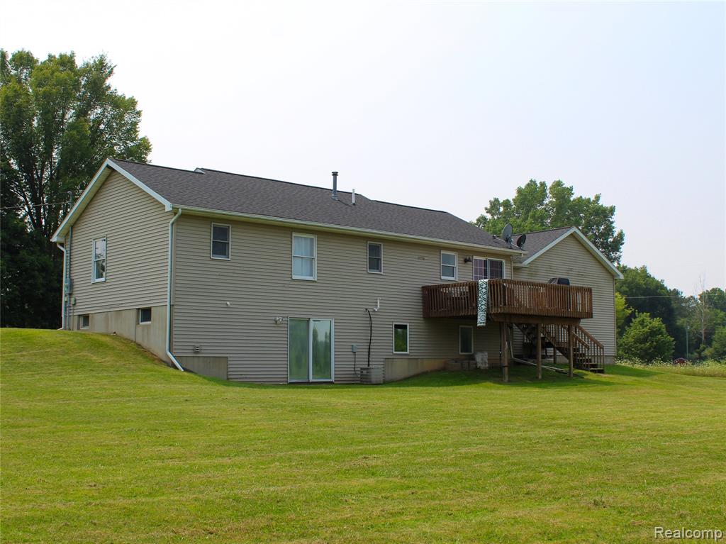 1583 E Lansing Road, Morrice, MI 48857 — Photo 41
