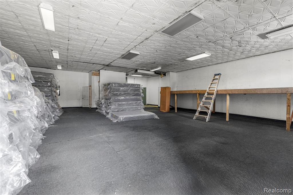 12434 8 Mile Road, Warren, MI 48089 — Photo 18