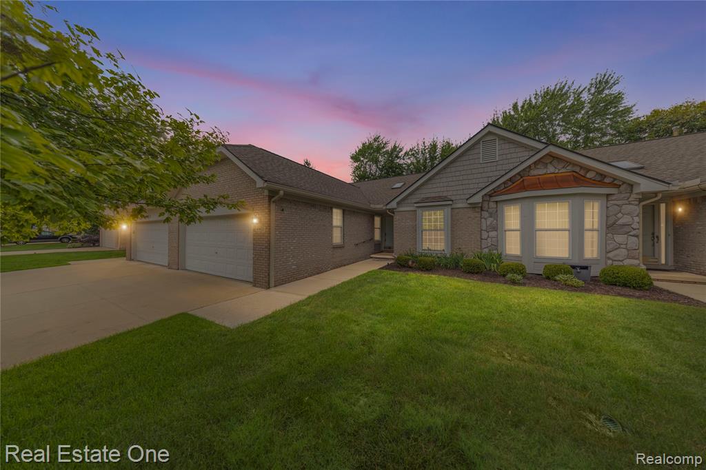 41432 Haggerty Woods Court, Canton, MI 48187 — Photo 34